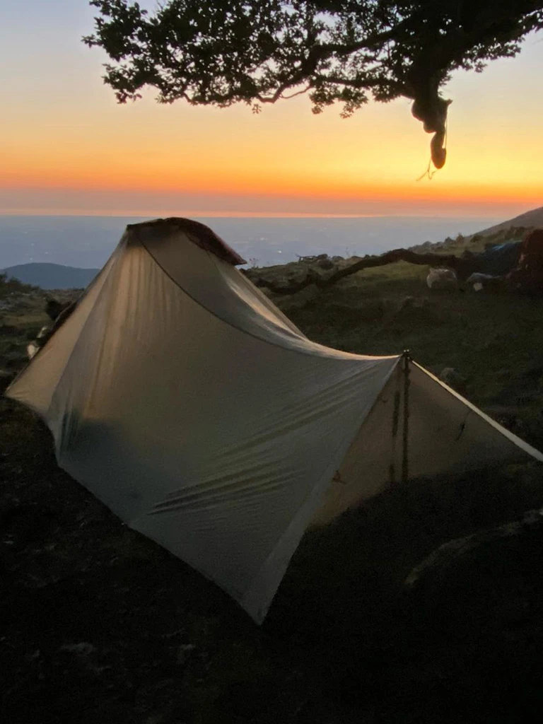 stone-wild-trekking-04